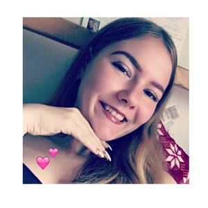 Meet your Posher, Racquel